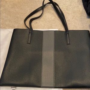 Vince Camuto tote